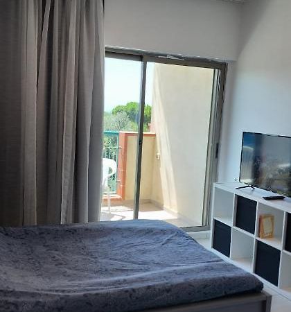 Apartamento דירת חדר יפה ונעימה באיזור פסטורלי ושקט Zikhron Ya'akov Exterior foto