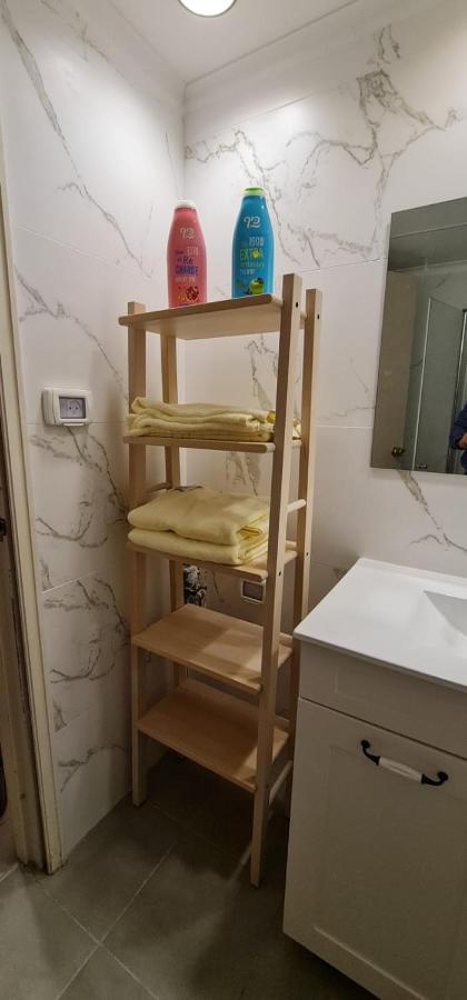 Apartamento דירת חדר יפה ונעימה באיזור פסטורלי ושקט Zikhron Ya'akov Exterior foto